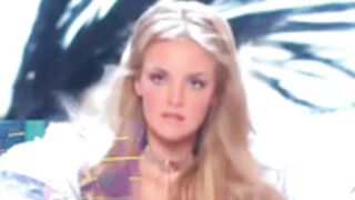 LucyBlakes+Victoria's Secret Fashion Show _231102