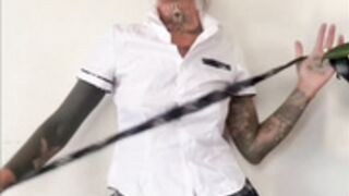 Krokodeal - strip schoolgirl