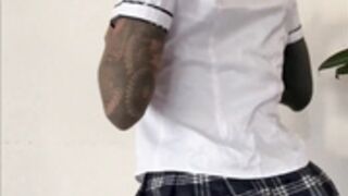 Krokodeal - strip schoolgirl