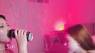 miafleur   2023-11-01 porn gurls usually lame on webcam