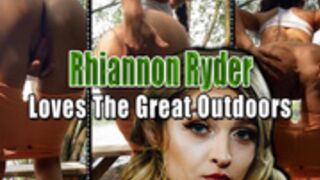 Rhiannon Ryder -  Loves The Great Outdoors