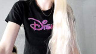 YesBarbie_MyFreeCams_2023-11-19_05-31-08