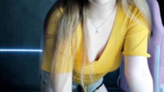 mila__blue - interesting bebe