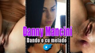 Danny Mancini 1 OF - Dando o cu melado
