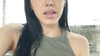 Ruthlee 2022-03-18 Hot Latina Ass Fingering