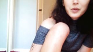 Slutty sissy Sarai aka Jaegyun Schwartz teasing her bod