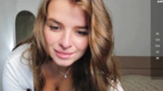 Selfish_ashley Flashing nipple
