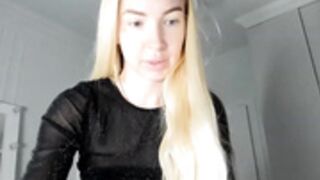 YesBarbie_MyFreeCams_2023-11-20_05-25-15