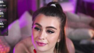 KaylaBray_Stripchat_2023-11-20_04-19-40