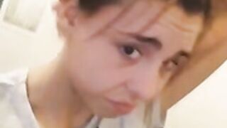 Spanish girl Big tits live