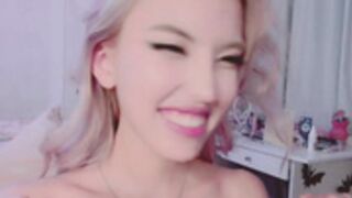 Nayeonobi korean asian blonde blowjob show