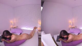A g a t a L e e e-20230405-164754.mp4
