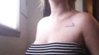 Perfect tits reveal.