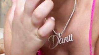 Danii 17