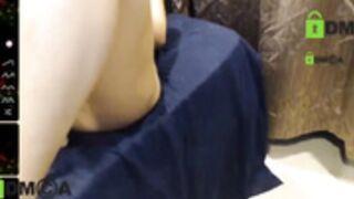vickyntania dildo 2