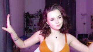 Juicy_Mel nice sign off timing