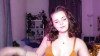 Juicy_Mel nice sign off timing