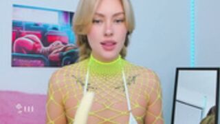 8a8y_Nura such an innocent cocksucker