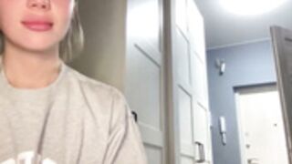 i wish that dildo was my dick