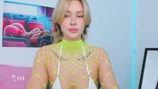 8a8y_Nura holy crotch