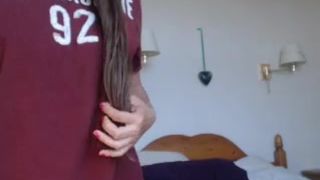 Mariah Leonne Masturbating