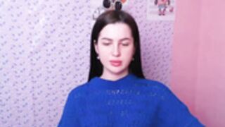 arinamj_ scam sells no shows on telegram