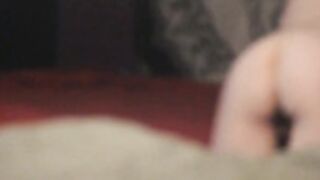 sexy housewife hoovers nude