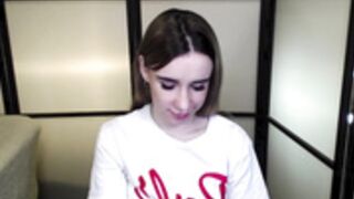 Lavinell eat banana like penis