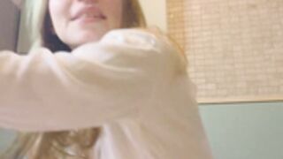 Cuute_Angell squats