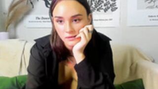 Kassy Glow tits