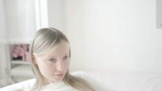 pureangeldolores_Chaturbate_2023-12-02_09-54-44