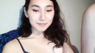 Sissy ho Sarai Jae Schwartz strips out and jacks off