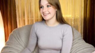 cute_siberian_girl_2023-08-19_18-46