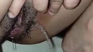 Another pinay wife peeing