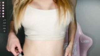 harriethudson wet t-shirt, teasing, ass