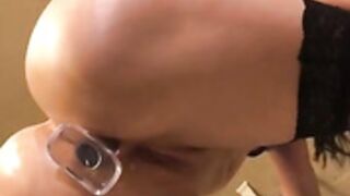 Aletta Ocean anal stretch