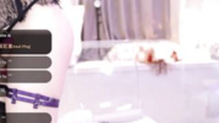 Peeggy-fun squirt and anal.plug