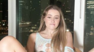 Bronwin Aurora playing