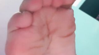 Elenita Forger feet