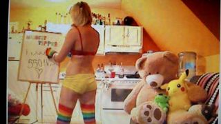 se me deznuda en privado