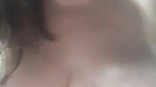 chilena milf caliente