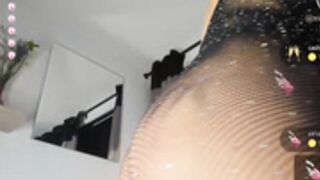 nicki_velourr  2023-10-03