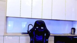 your_lil_babe glistening skin