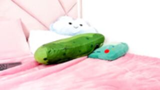 Cherrycute666_MyFreeCams_2023-12-16_04-14-08