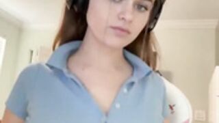 Megnutt boobs 3