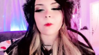 Cute ronnie_neko POV Dildo Blowjob