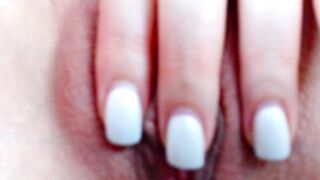 ambertan1_2023-12-12 show her tits and pussy 2/3