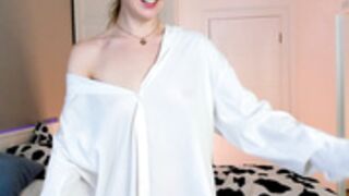 Hayley_Hayes Hand Panties with Legs Spread