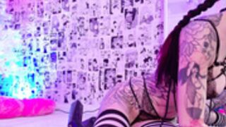 KasaraWood_MyFreeCams_2023-12-22_07-57-02 - 1of2