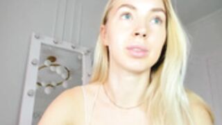 BarbieX_MyFreeCams_2023-12-23_09-49-59